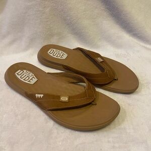 Hey Dude Christi Flip Classic Tan Sandals